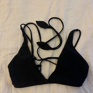 Benoa Swim Zoe Top in Black Medium